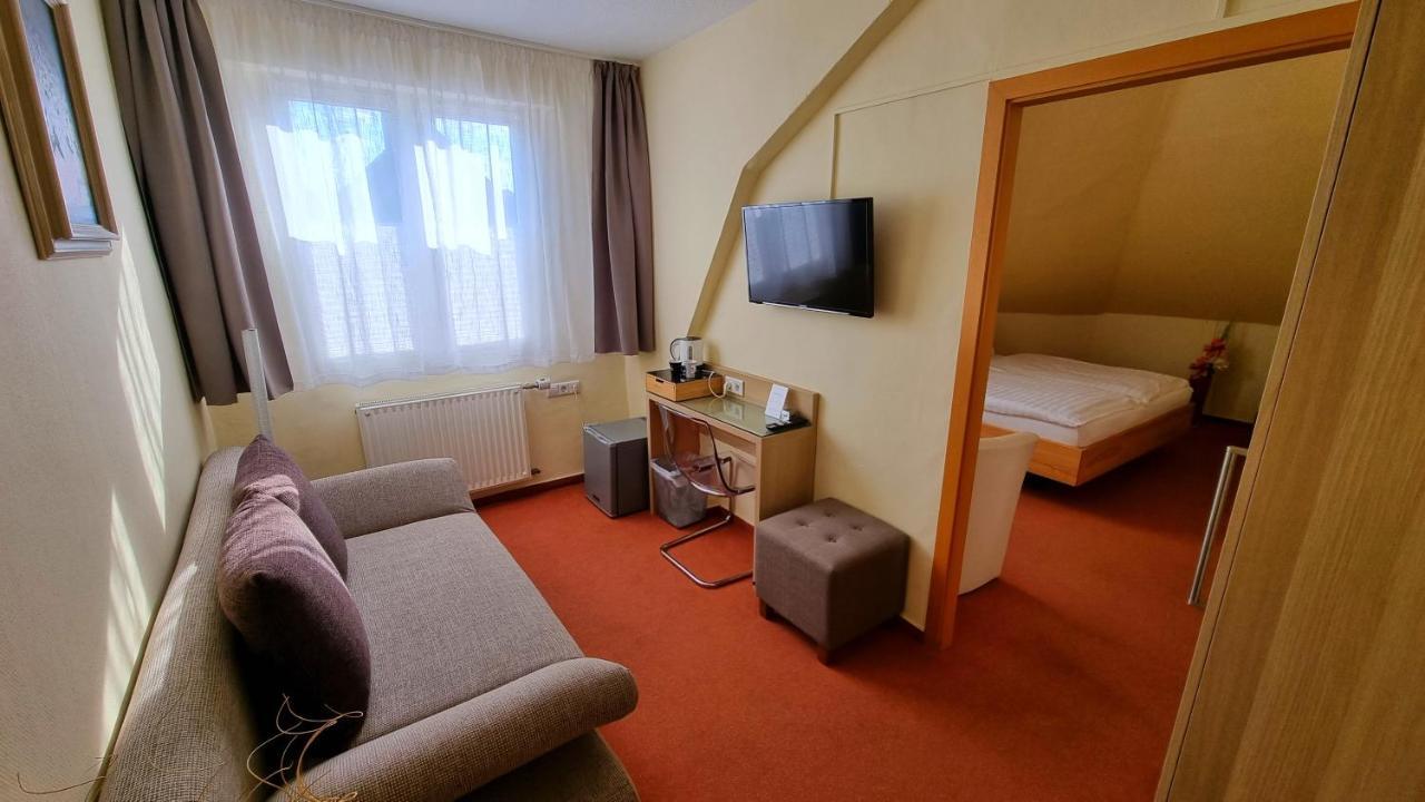 Gasthaus Pension Moselgruss Dieblich Luaran gambar